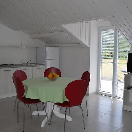 Apartment Petar
